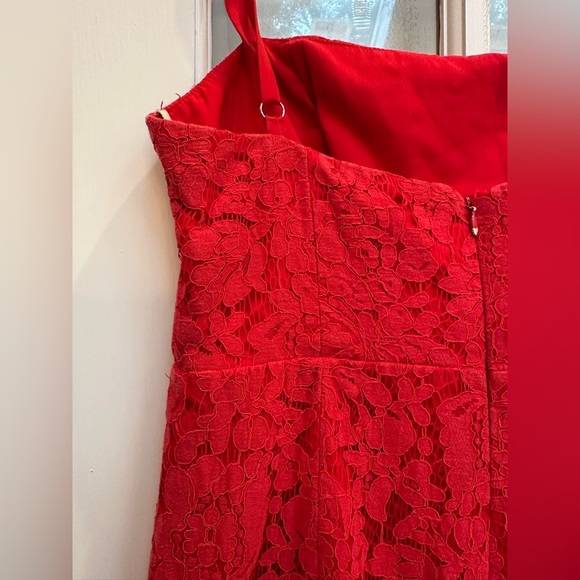 Fame and Partners The Max Midi Dress in Red Lace Sheath Chic Cocktail Size 8 Med - Picture 8 of 16